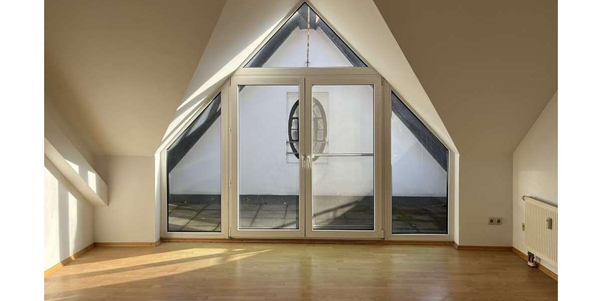 Etagenwohnung Kamenz - 3 Zimmer, 87 m&sup2;, 570&euro; | Angebot:24791511