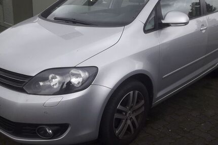 VW Golf 76.800 km 8.490 € Wangersen 21702
