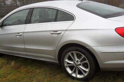 VW Passat 212.000 km 3.799 &euro; Uetze OT Dollbergen 31311