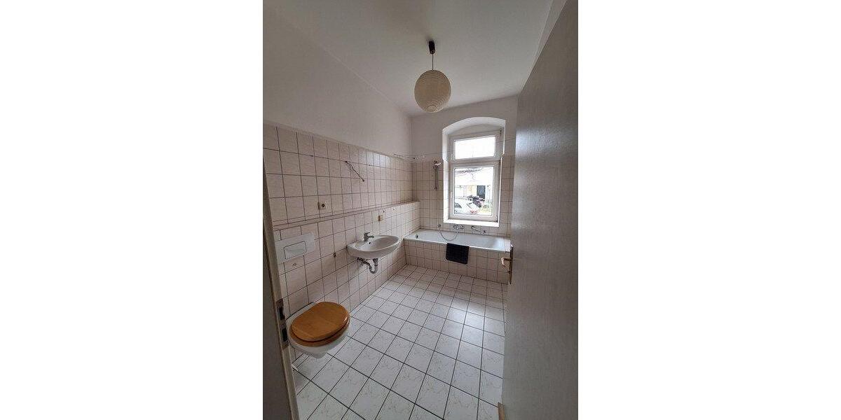 Erdgeschoßwohnung Finsterwalde - 3 Zimmer, 65 m&sup2;, 450&euro; | Angebot:27634299