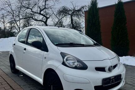 Toyota Aygo (X) 179.900 km 2.200 &euro; Neuenstein 74632