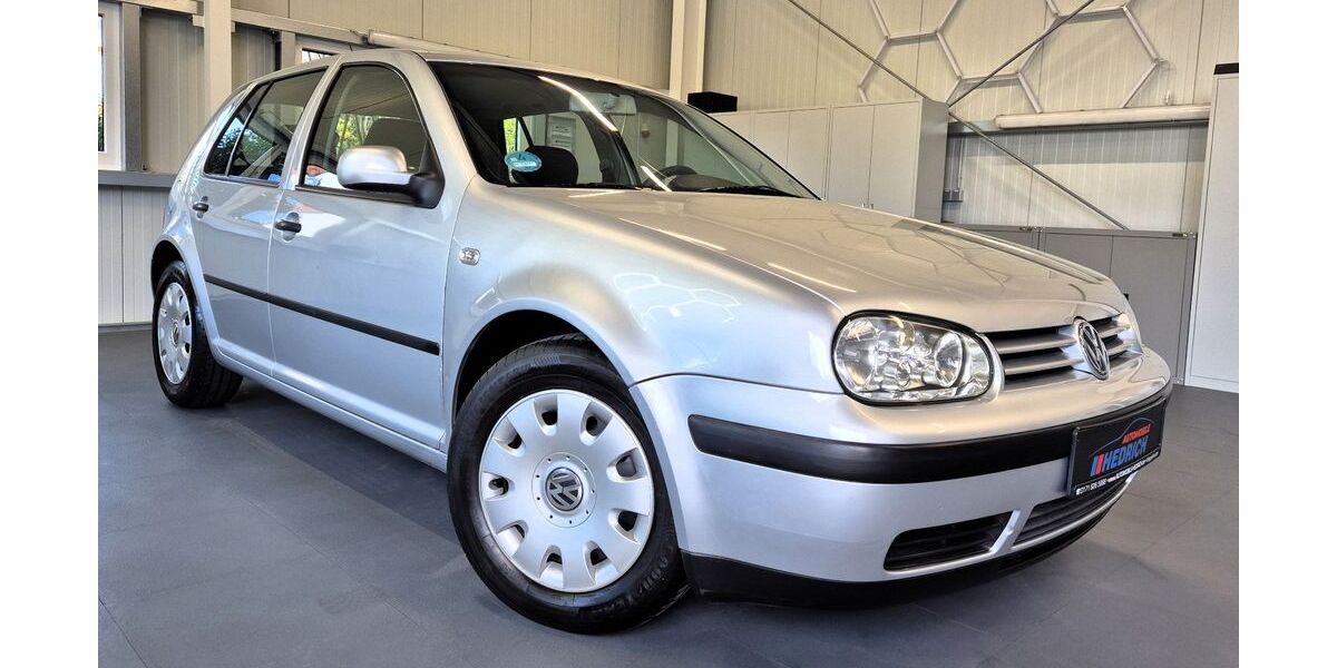 VW Golf 197.000 km 2.890 &euro; Waigolshausen, bei Schweinfurt 97534