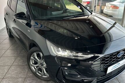 Ford Focus 49.571 km 18.598 &euro; Erkelenz 41812