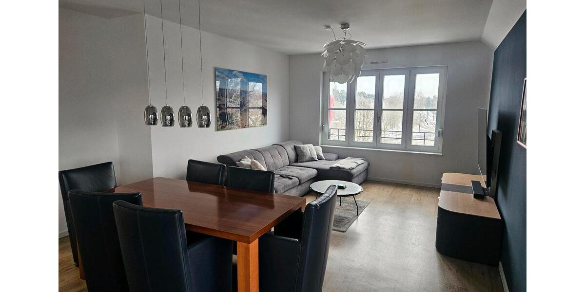 Dachgeschoßwohnung Schöneiche bei Berlin - 2 Zimmer, 120 m&sup2;, 750&euro; | Angebot:24826326