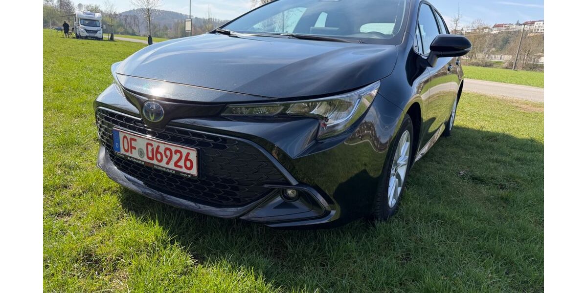 Toyota Corolla 23.500 km 24.499 &euro; Aschaffenburg 63743