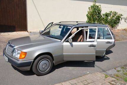 Mercedes 230