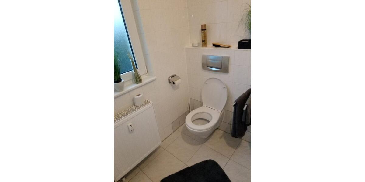 Etagenwohnung Zwickau Zwickau-West - 1 Zimmer, 41 m&sup2;, 270&euro; | Angebot:26004591