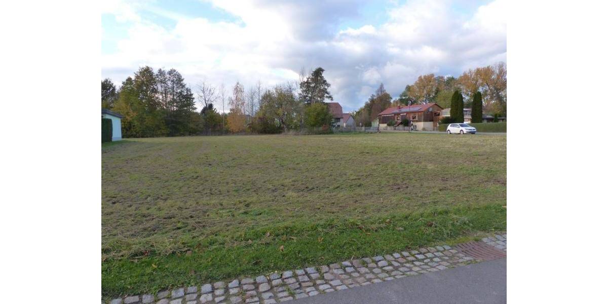 Grundstück Ostrau OT Pulsitz Salbitz - 79.000&euro; | Angebot:25678407