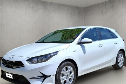 Kia ceed / Ceed 14.900 km 22.380 &euro; Frankfurt 60488