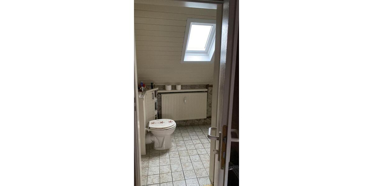 Dachgeschoßwohnung Hürth - 2 Zimmer, 50 m&sup2;, 475&euro; | Angebot:24961844