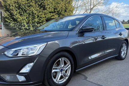 Ford Focus 59.000 km 13.799 &euro; Fellbach 70736