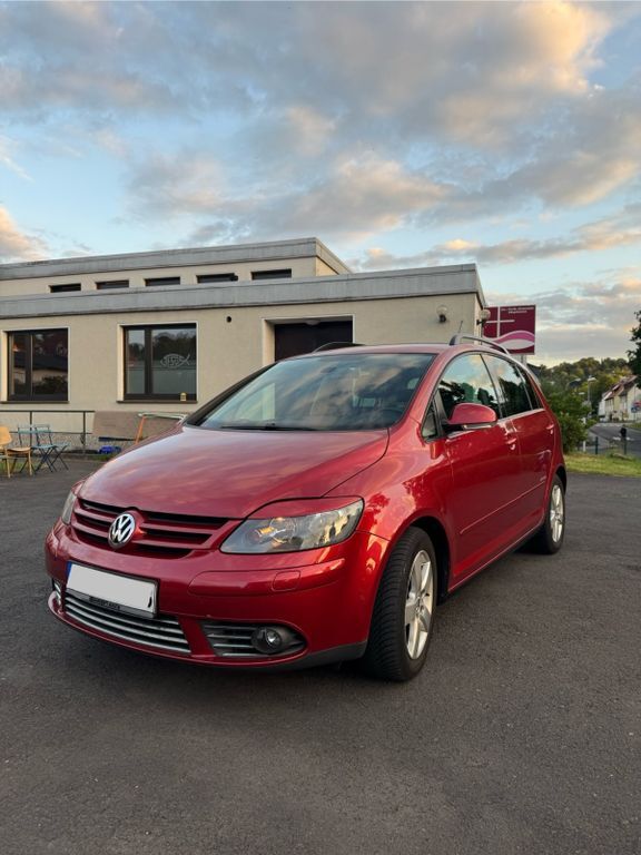 VW Golf Plus 158.000 km 5.500 € Witzenhausen 37213