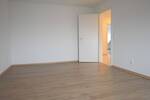 Etagenwohnung Heide - 3 Zimmer, 100 m&sup2;, 980&euro; | Angebot:26851374