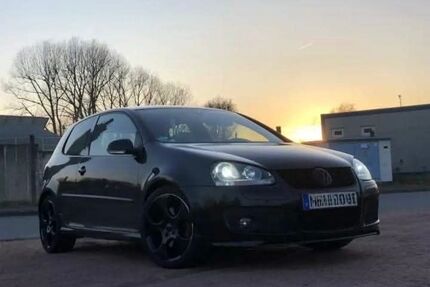 VW Golf 349.000 km 5.900 &euro; Nossen 01683