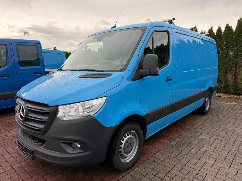 Mercedes-Benz Sprinter 169.802 km 18.802 € Adelsdorf 91325