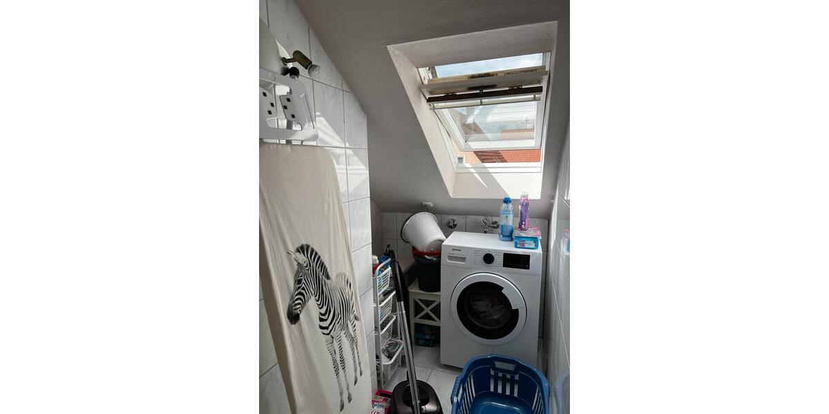 Dachgeschoßwohnung Meitingen - 3 Zimmer, 65 m&sup2;, 850&euro; | Angebot:26678749