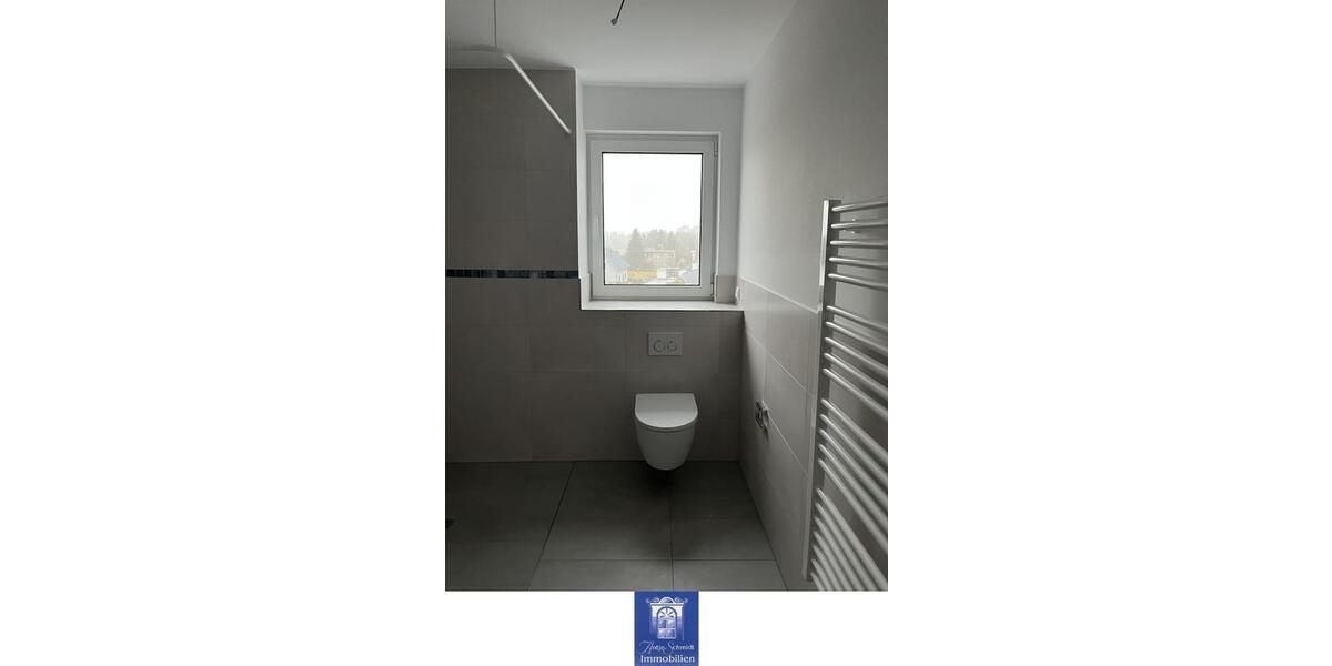 Etagenwohnung Arnsdorf - 2 Zimmer, 42 m&sup2;, 555&euro; | Angebot:26665631