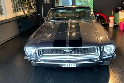 Ford Mustang 125.125 km 56.000 &euro; München 80801