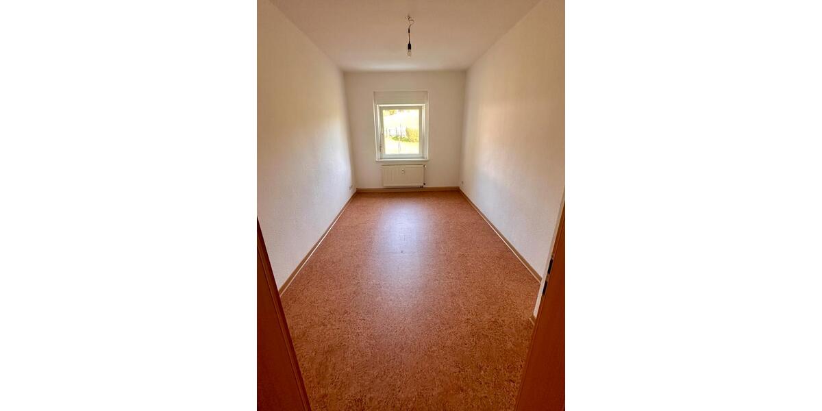 Etagenwohnung Gößnitz - 3 Zimmer, 62 m&sup2;, 360&euro; | Angebot:25633293