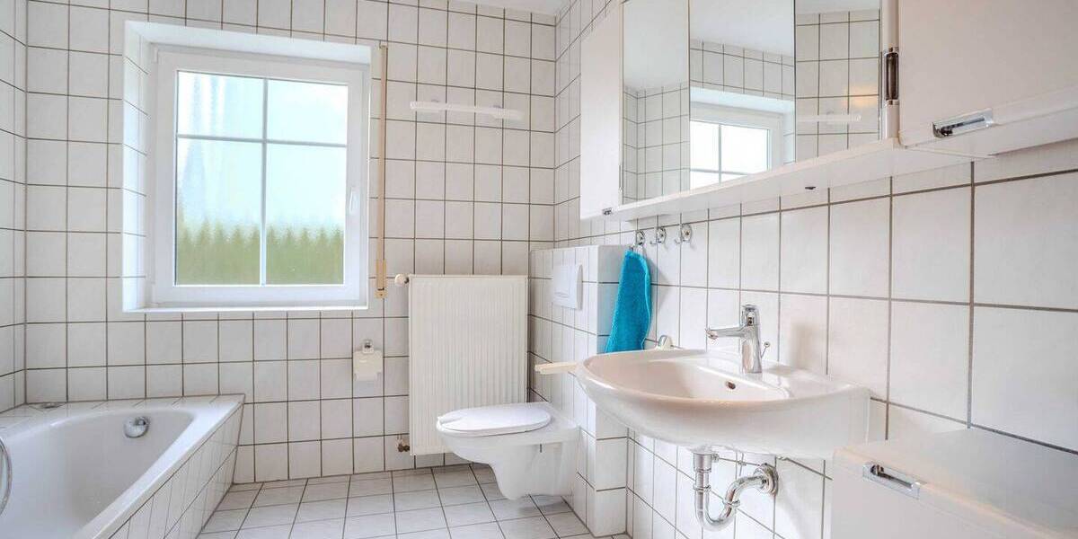 Mehrfamilienhaus, Wohnhaus Möhnesee Körbecke - 8 Zimmer, 264 m&sup2;, 640.000&euro; | Angebot:26128029