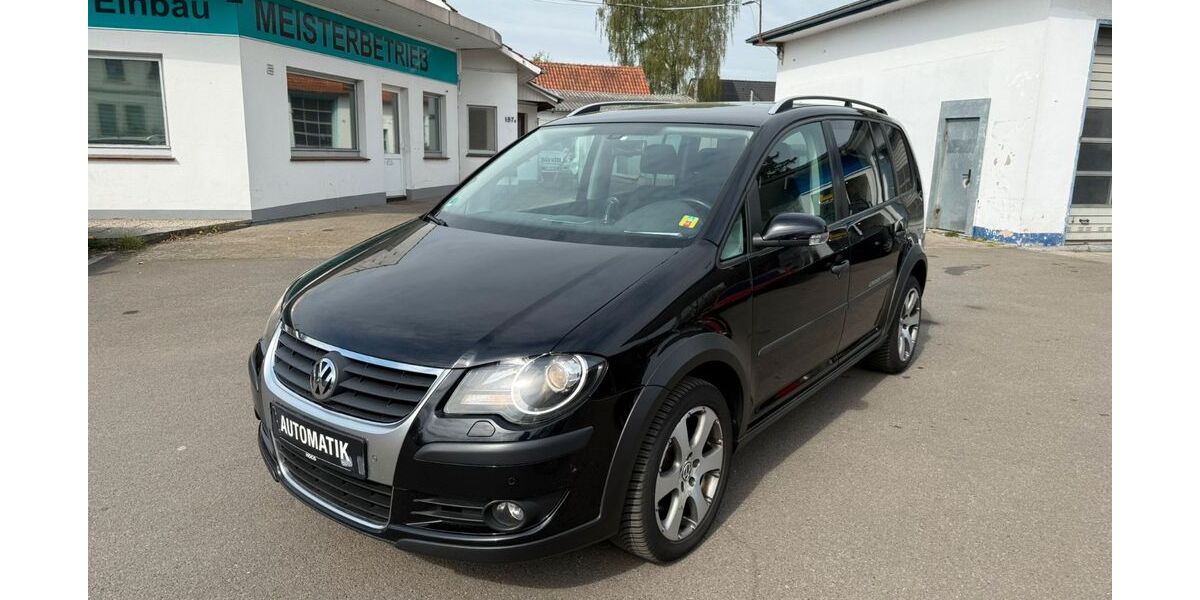 VW Touran 237.000 km 5.490 &euro; Minden 32425
