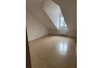 Dachgeschoßwohnung Roding - 4 Zimmer, 135 m&sup2;, 700&euro; | Angebot:25058112