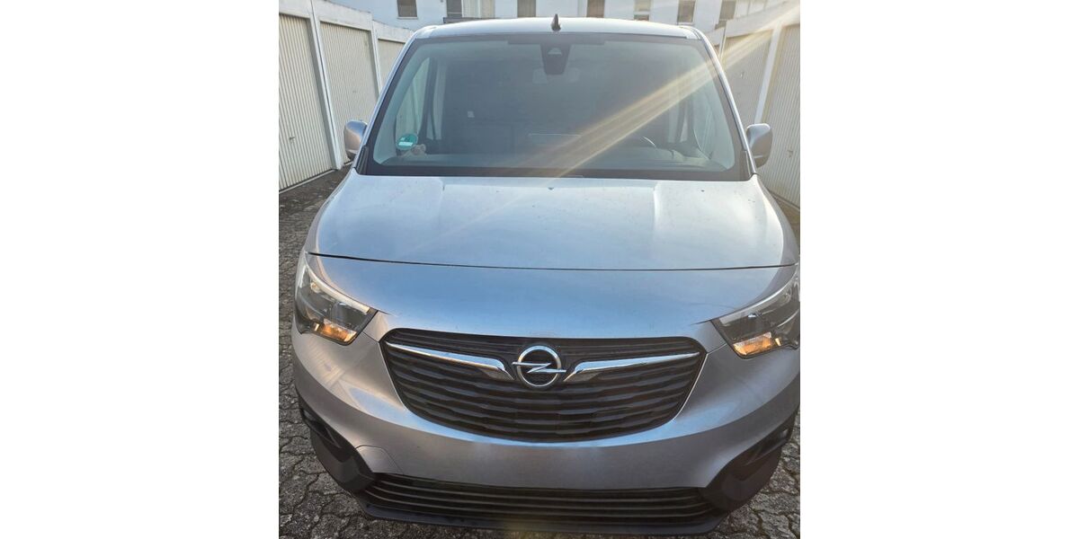 Opel Combo 69.500 km 15.250 &euro; Aschaffenburg 63741