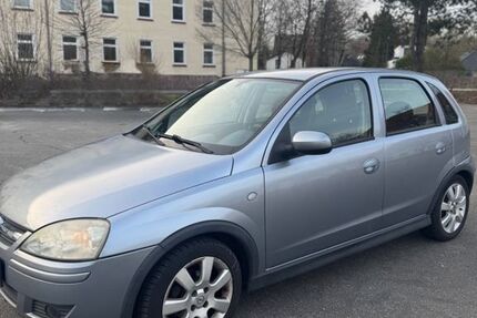 Opel Corsa 148.000 km 2.400 &euro; Hamburg 22045