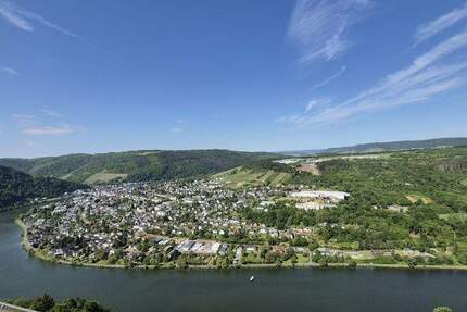 Ehemaliges Bauern- und Winzerhaus mit einem der schönsten Ausblicke auf die Mosel! 9 zimmer