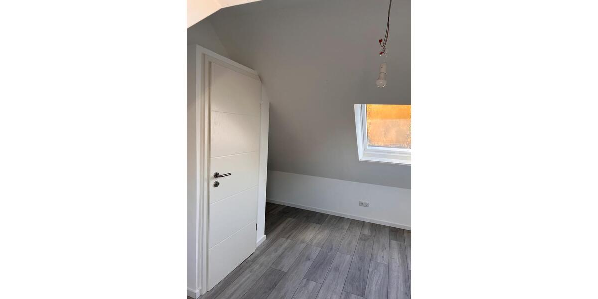 Reihenhaus Lüneburg - 5 Zimmer, 140 m&sup2;, 1.570&euro; | Angebot:24878296