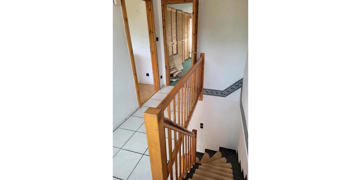 Dachgeschoßwohnung Großsolt - 4 Zimmer, 103 m&sup2;, 170.000&euro; | Angebot:27002891