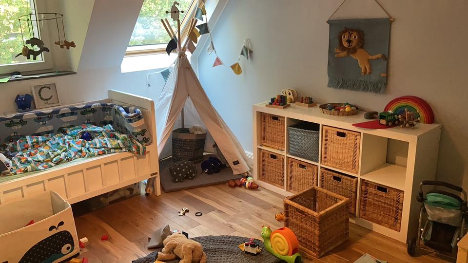 Maisonettenwohnung Mönchengladbach Süd - 4 Zimmer, 148 m&sup2;, 1.400&euro; | Angebot:25047245