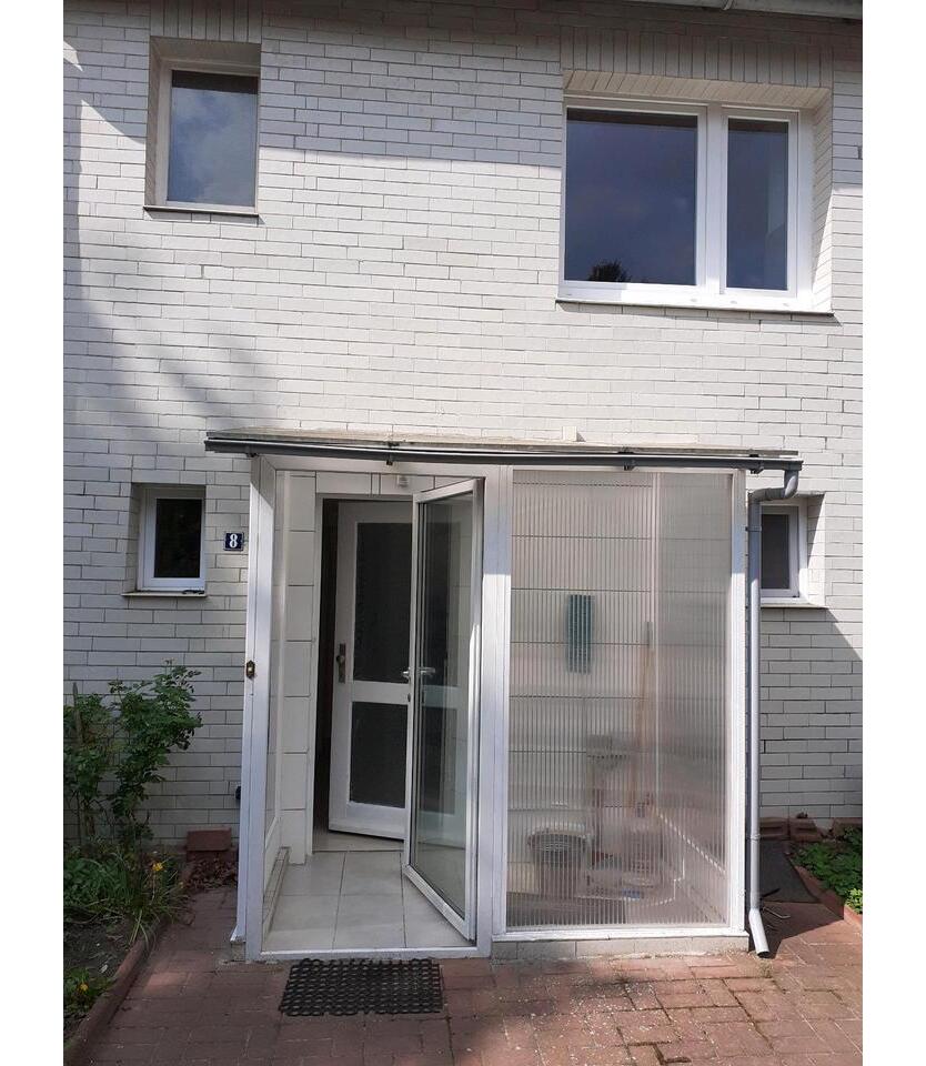 Reihenhaus in Renovierten Zustand fertig zu wohnen