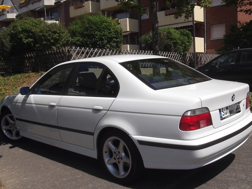 BMW 520 i 166.000 km 6.400 € Troisdorf 53840