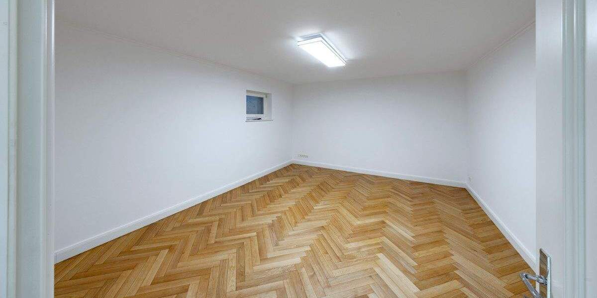 Doppelhaushälfte Meerbusch / Büderich Büderich - 7 Zimmer, 289 m&sup2;, 8.500&euro; | Angebot:23130337