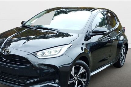 Toyota Yaris 7.900 km 23.850 € Marburg 35037