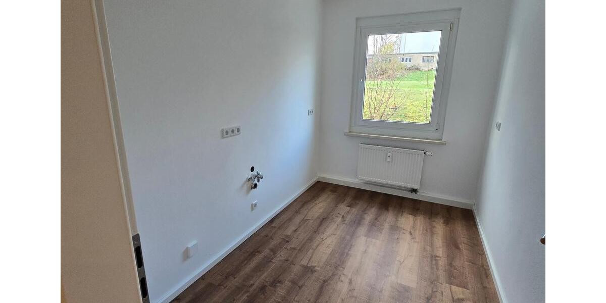 Etagenwohnung Grimma - 4 Zimmer, 60 m&sup2;, 306&euro; | Angebot:26273702
