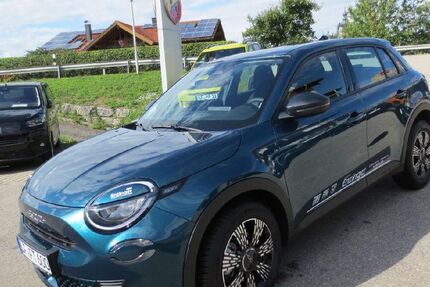 Fiat 600 5.000 km 25.900 &euro; Ainring 83404