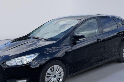 Ford Focus 66.850 km 5.500 &euro; Utting 86919
