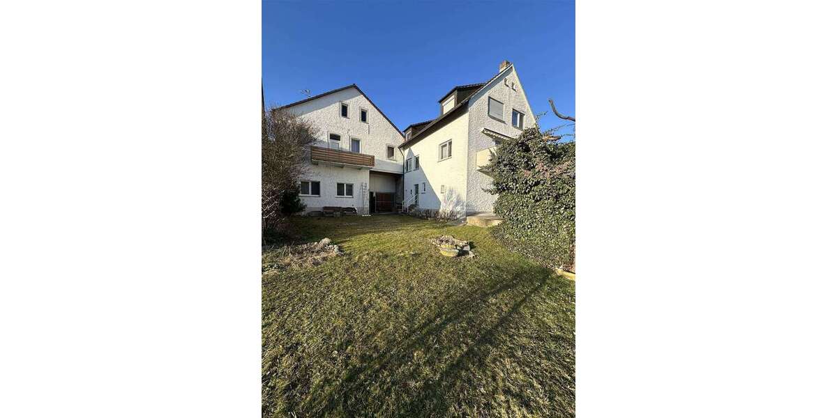 Einfamilienhaus Ebelsbach - 13 Zimmer, 400 m&sup2;, 320.000&euro; | Angebot:26683810