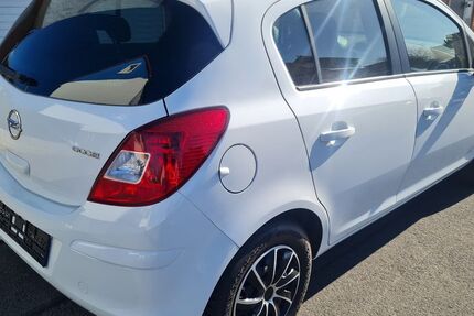 Opel Corsa 118.000 km 3.500 &euro; Frielendorf 34621