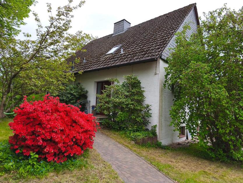 Einfamilienhaus mit einem großen Grundstück - Ideal für Familien!