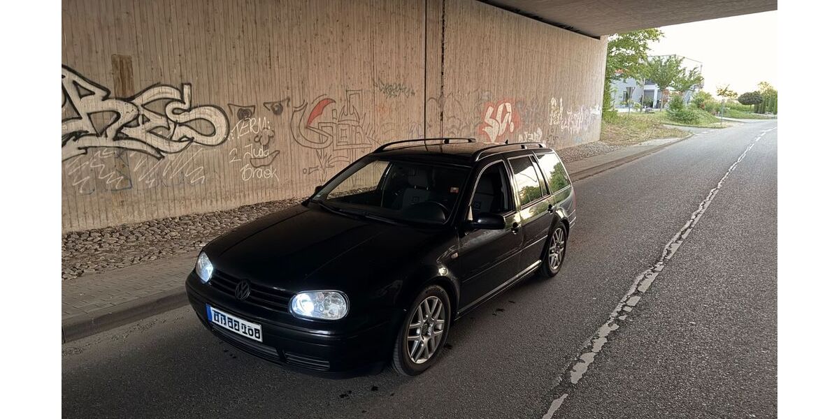 VW Golf 470.000 km 2.250 &euro; Freiburg 79114