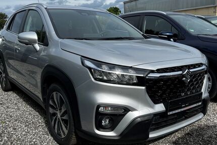 Suzuki (SX4) S-Cross 3.378 km 25.990 &euro; Eutin 23701