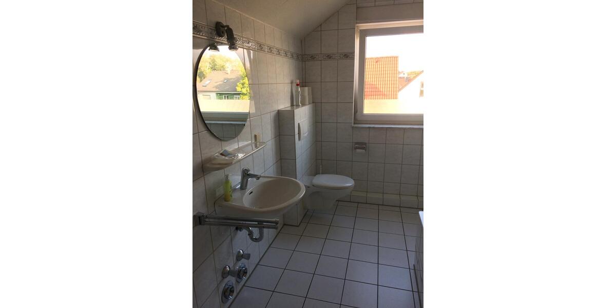 Dachgeschoßwohnung Seligenstadt - 2.5 Zimmer, 74 m&sup2;, 950&euro; | Angebot:24835527