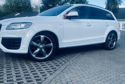 Audi Q7 302.000 km 14.900 € Lehrte 31275