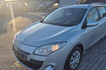 Renault Megane 325.661 km 1.399 &euro; Gnoien 17179