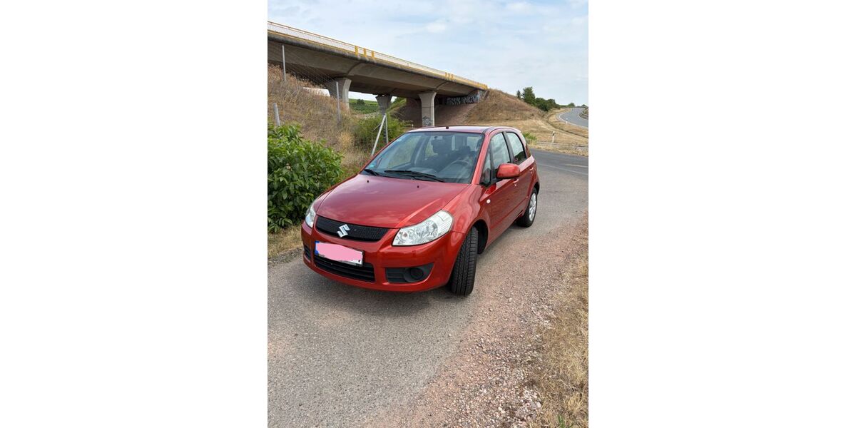 Suzuki SX4 153.300 km 4.500 &euro; Rüdesheim 55593
