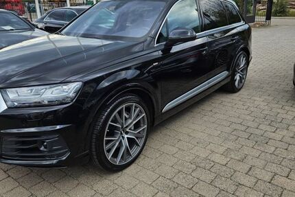 Audi Q7 240.000 km 26.000 &euro; Eislingen 73054