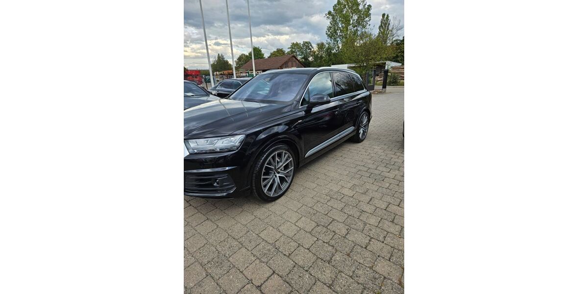 Audi Q7 240.000 km 26.000 &euro; Eislingen 73054